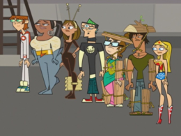 Total Drama Review Week 42: Super Hero-Id